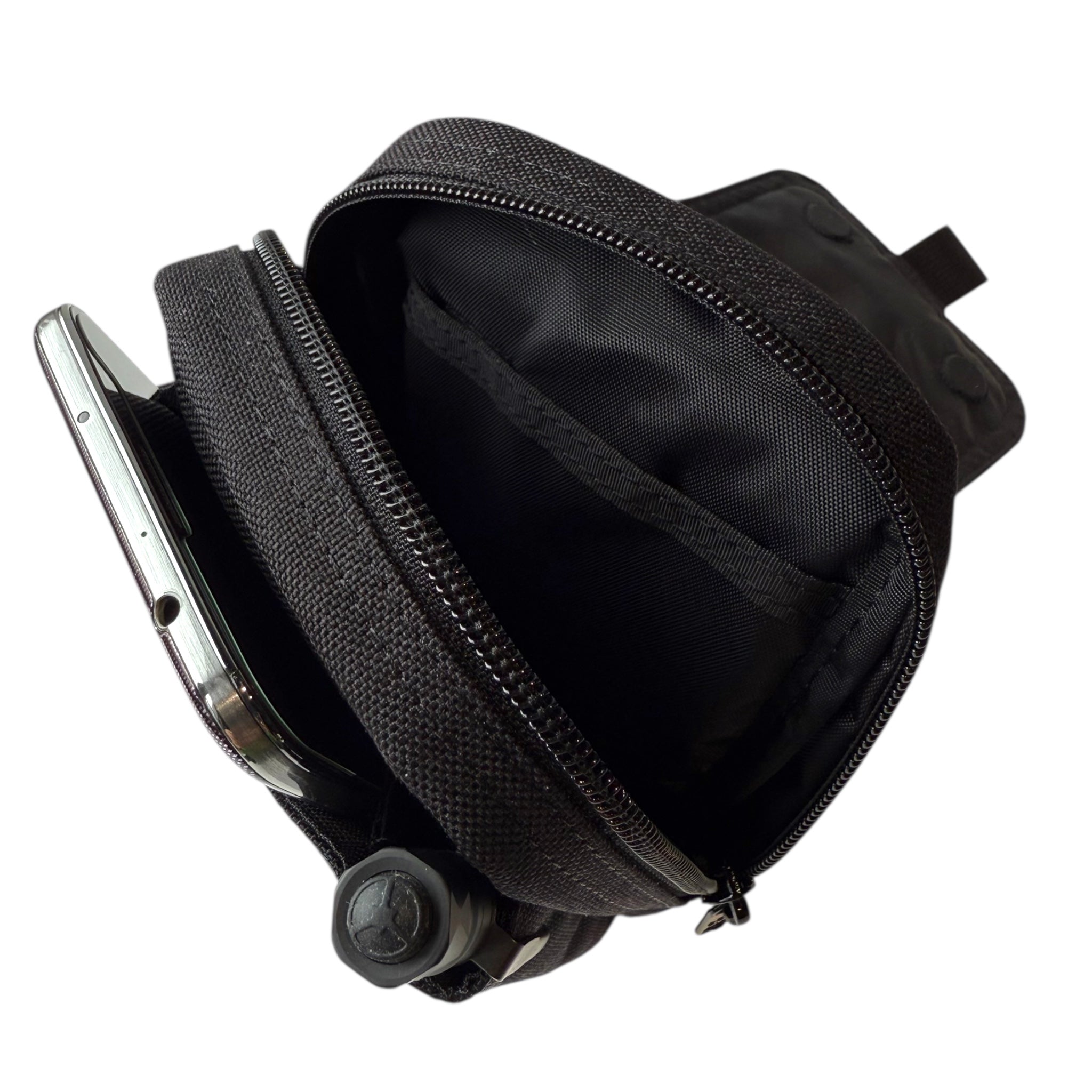 Black tactical waist bag made from DuPont Cordura® 1000D fabric, featuring zippered compartments, magnetic flap closure, and dual-lock waist strap — ideal for military, police, and outdoor gear suppliers.